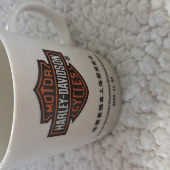 HARLEY DAVIDSON SHANGHAI COFFEE MUG - Picture 2 of 4